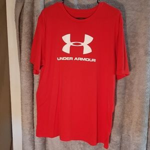 Under armor Tshirt XL